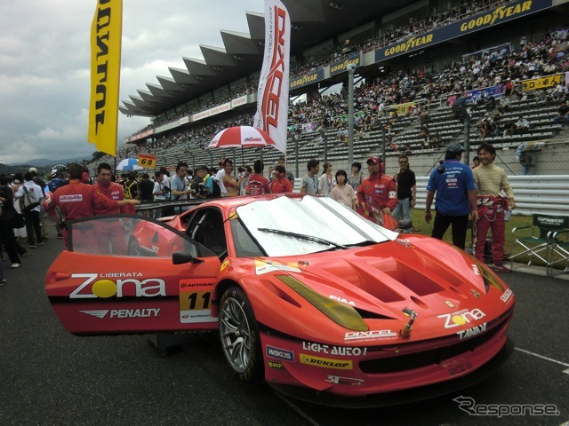 GT300ランキングトップのフェラーリ458。このままタイトル獲得なるか?