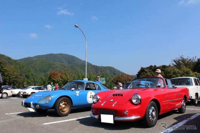 ルネ・ボネ・ジェット（左）とミシル（右）。日本でこの2台が並んだのは初めてかも。