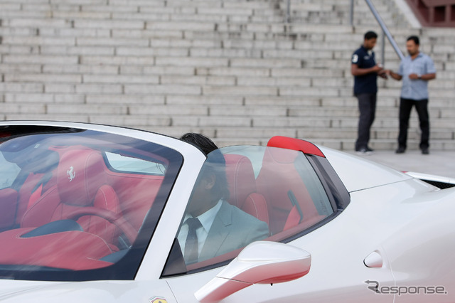 フェラーリ458スパイダー