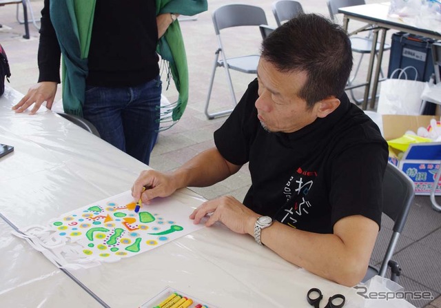 現代美術作家の椿昇氏