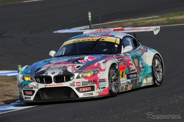 痛車マシンの#4初音ミクBMW谷口/番場組がGT300チャンピオン獲得