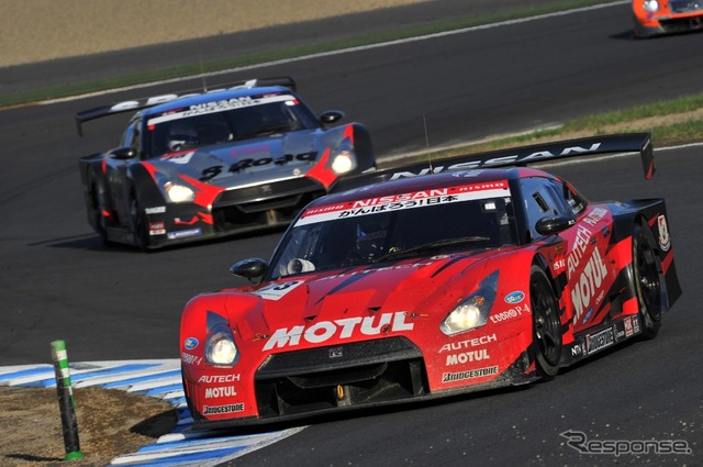 #23日産GT-Rの本山/トレルイエ組がランキング2位