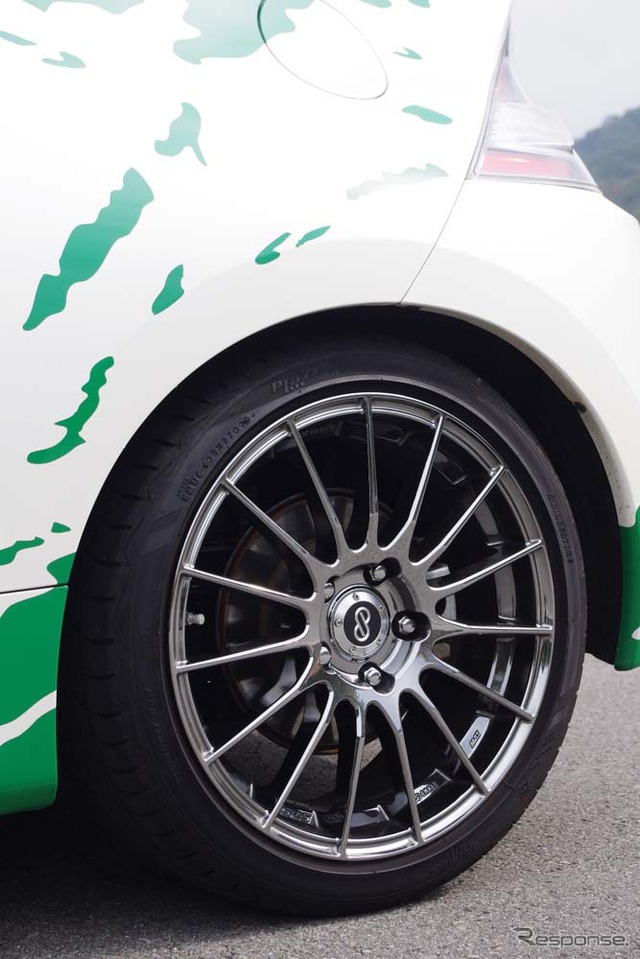 テイン STREET ADVANCE を装着したCR-Z