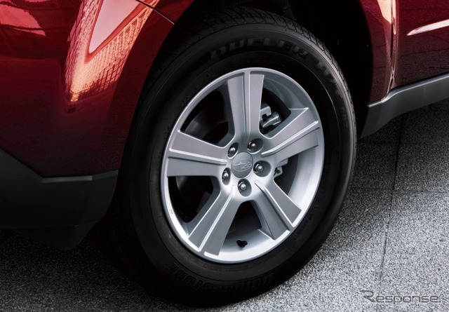 フォレスター2.0X S-style 特別装備 16インチアルミホイール&215/65R16タイヤ