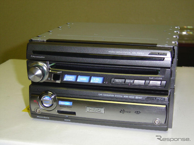 【会田肇が解説】アルパイン『INA-D300JN』---パルスタッチで震える