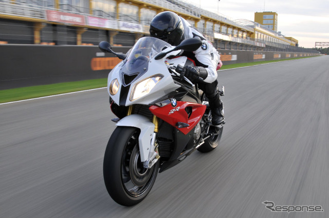 BMW S1000RRの2012年モデル