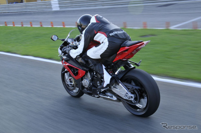 BMW S1000RRの2012年モデル