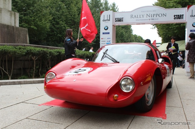 世界でも非常に数が少ないルノー・アンディーノGT。ドーフィンをベースにアルゼンチンで作られた。