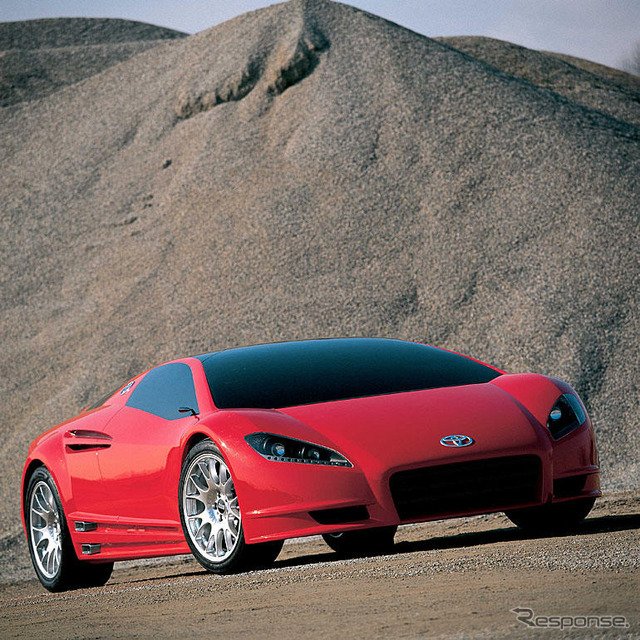 【ジュネーブモーターショー'04写真蔵】トヨタ、ハイブリッド、スーパースポーツ