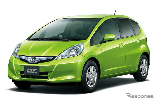 ホンダ・フィットHYBRID(ノミネート車の例)