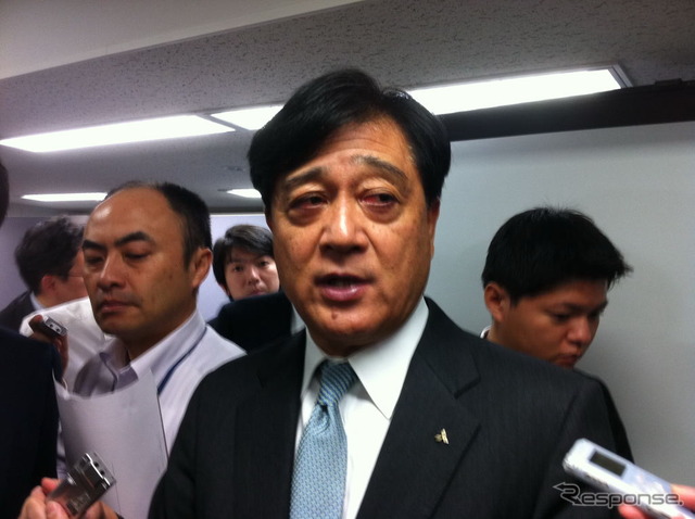 三菱自動車・益子修社長