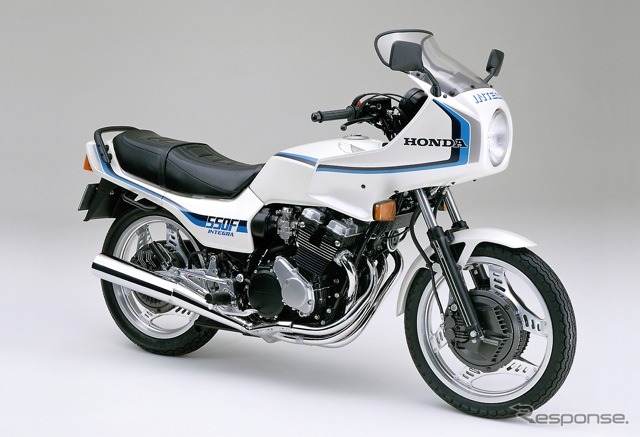 CBX550Fインテグラ(1982年10月)