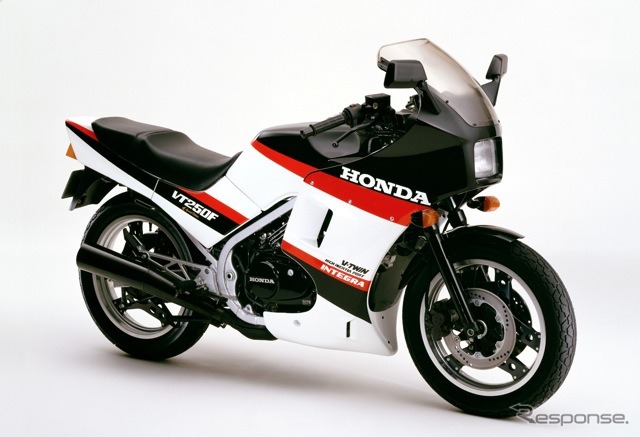 VT250Fインテグラ・ウイングスペシャルエディション(1985年4月)