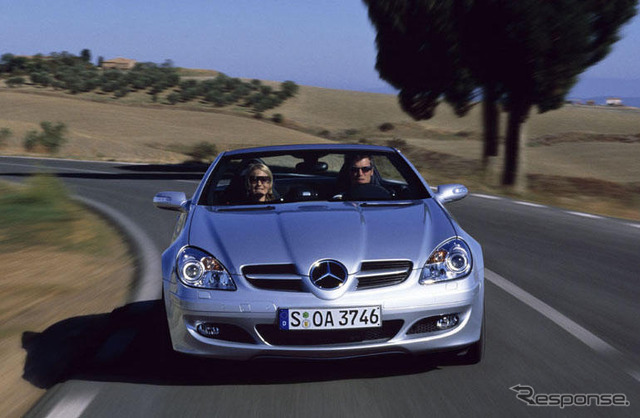 【ジュネーブモーターショー'04写真蔵】2代目メルセデスベンツ『SLK』