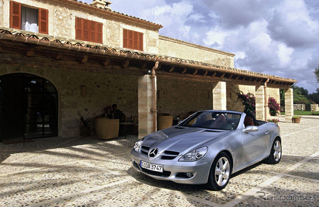 【ジュネーブモーターショー'04写真蔵】2代目メルセデスベンツ『SLK』