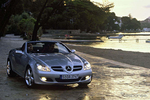 【ジュネーブモーターショー'04写真蔵】2代目メルセデスベンツ『SLK』
