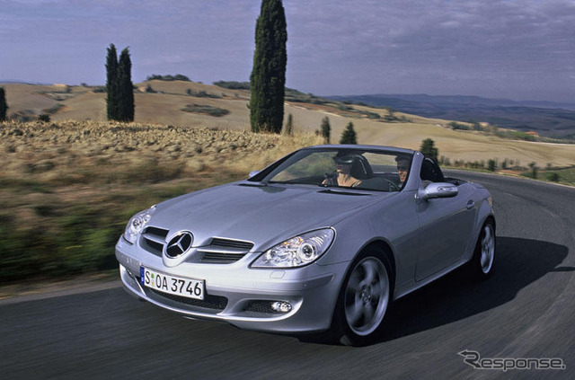 【ジュネーブモーターショー'04写真蔵】2代目メルセデスベンツ『SLK』