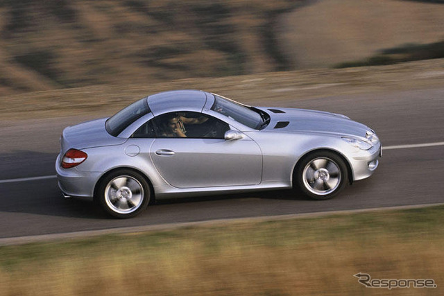 【ジュネーブモーターショー'04写真蔵】2代目メルセデスベンツ『SLK』