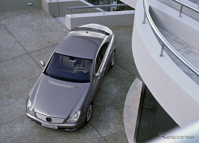 【ジュネーブモーターショー'04写真蔵】メルセデセスベンツ『CLS』…4ドアクーペ