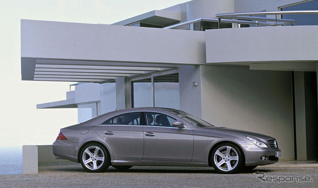 【ジュネーブモーターショー'04写真蔵】メルセデセスベンツ『CLS』…4ドアクーペ