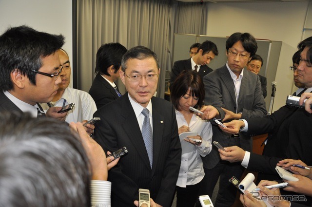 スバル富士重工、通期純利益を360億円に増額修正