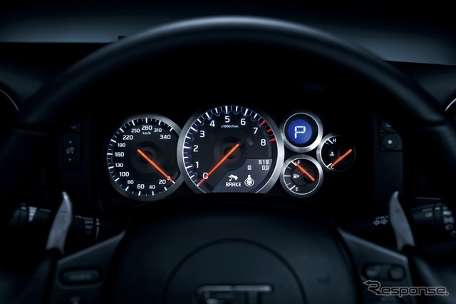 日産 GT-R 2012年モデル(写真:For TRACK PACK仕様)