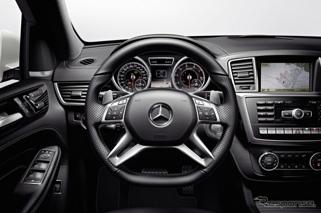 新型メルセデスベンツML63AMG