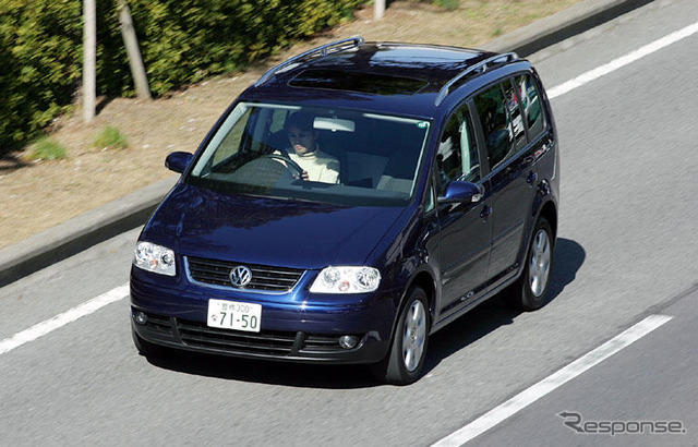 【インプレ'04】ピーターライオン VW『ゴルフトゥーラン』 上品でクリーンなカタチのミニミニバン
