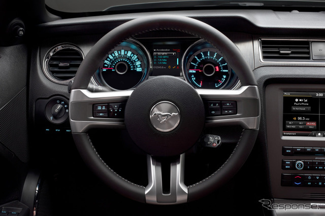 フォード・マスタングの2013年モデル