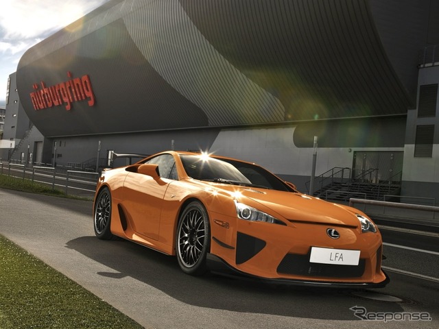 東京モーターショーに展示される レクサス LFA ニュルブルクリンクパッケージ 