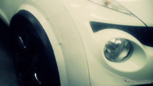 ワイドボディ化が図られた日産ジューク-R(動画キャプチャー)