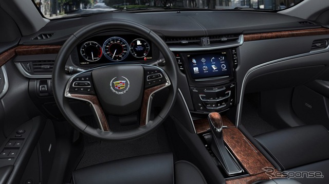 キャデラックの新フラッグシップサルーン、XTS（ロサンゼルスモーターショー11）