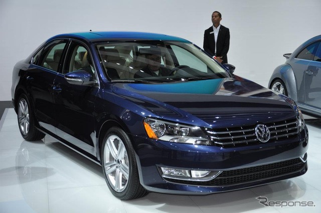 米『モータートレンド』誌のカーオブザイヤーに選ばれたVWパサート(ロサンゼルスモーターショー11)