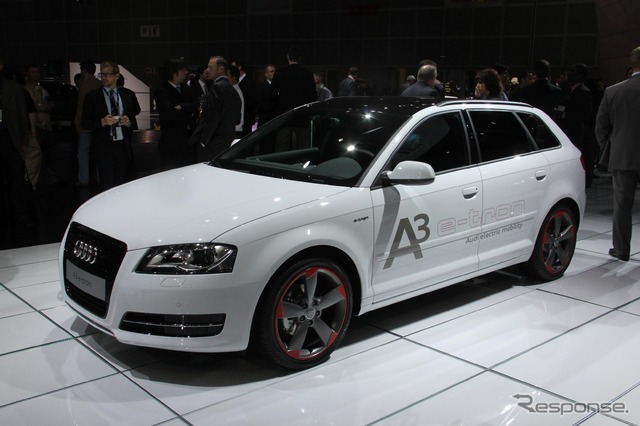 アウディA3スポーツバックをベースに開発したEVコンセプトカー、A3 eトロン(ロサンゼルスモーターショー11)