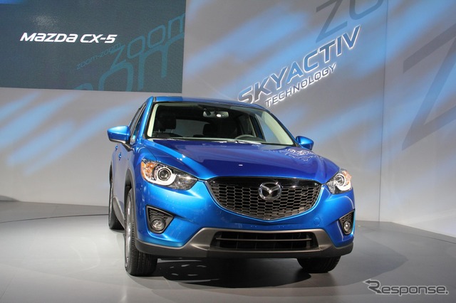 SUVのメインマーケット、北米でデビューを飾ったマツダCX-5(ロサンゼルスモーターショー11)