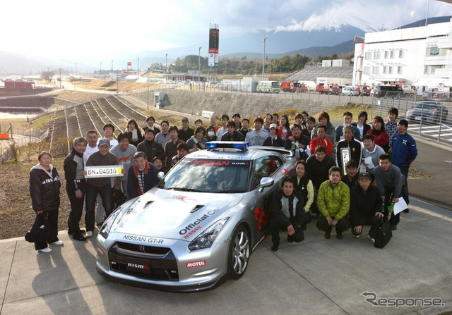 GT-Rドライビングレッスン
