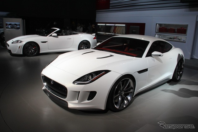 ジャガーのハイブリッドスポーツカーコンセプト、C-X16(ロサンゼルスモーターショー11)