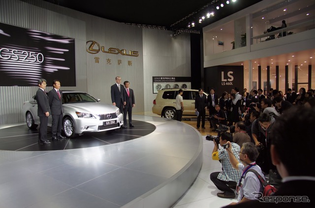 【広州モーターショー11】レクサス GS 新型…2.5リットルV6が存在した