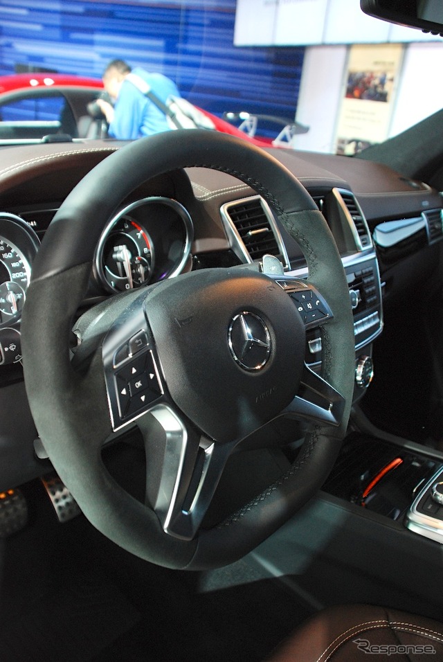 メルセデス ML63AMG(ロサンゼルスモーターショー11)