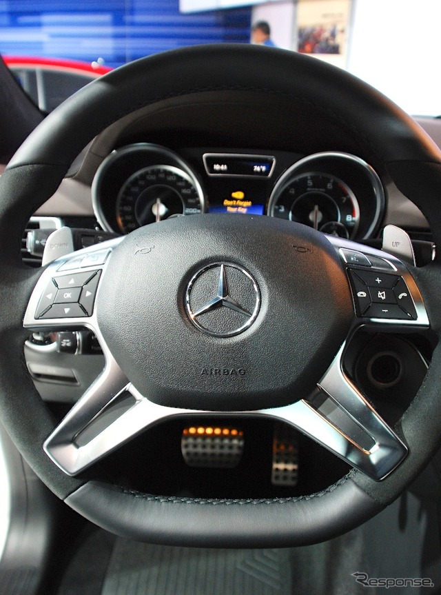 メルセデス ML63AMG(ロサンゼルスモーターショー11)