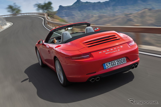新型ポルシェ911カブリオレ