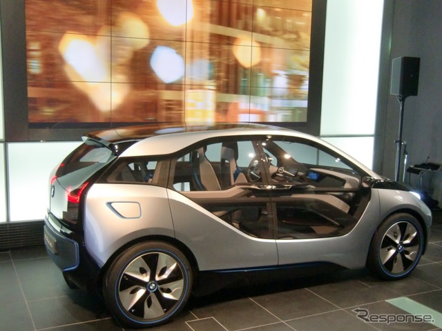 BMW i3