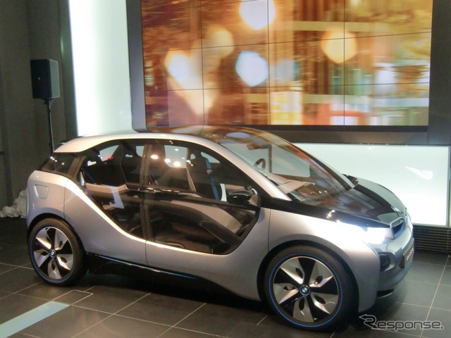 BMW i3