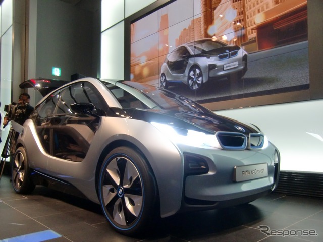 BMW i3
