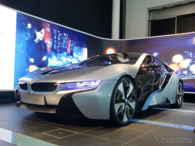 BMW i8
