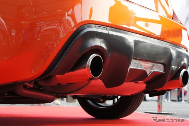 トヨタ、新型FRスポーツの車名は「86(ハチロク)」に決定