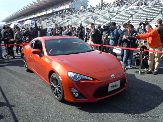 トヨタFRスポーツ、86