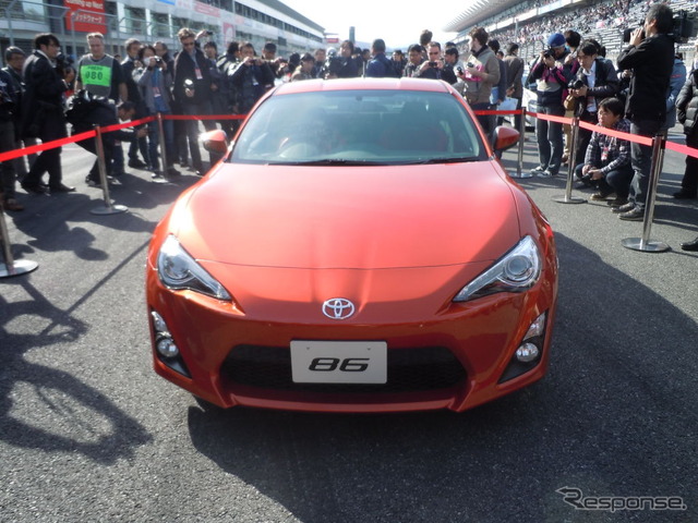 トヨタFRスポーツ、86