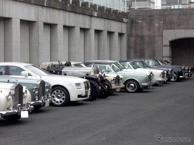 ロールスロイスが横浜をパレード