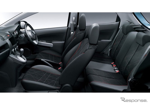 マツダ デミオ 13-SKYACTIV スマートスタイリッシュ